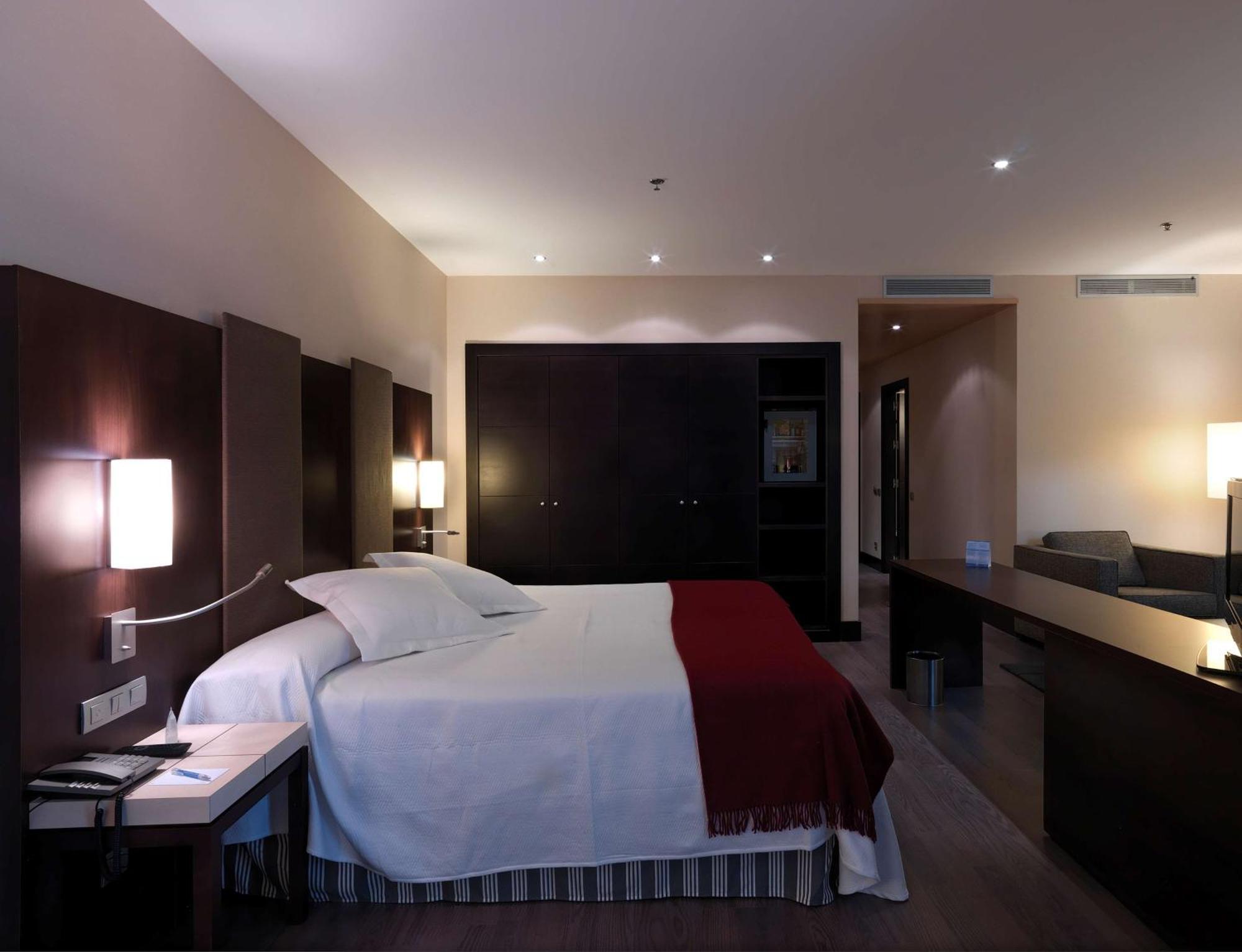 Nh Campo De Gibraltar Hotel