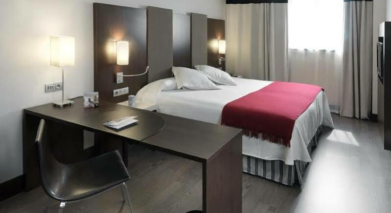 Nh Campo De Gibraltar Hotel