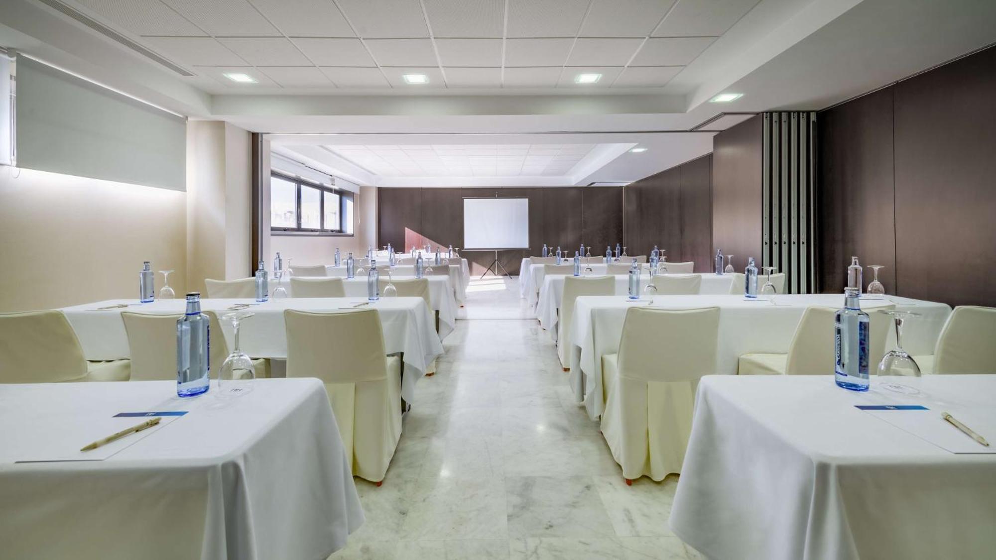 Nh Campo De Gibraltar Hotel
